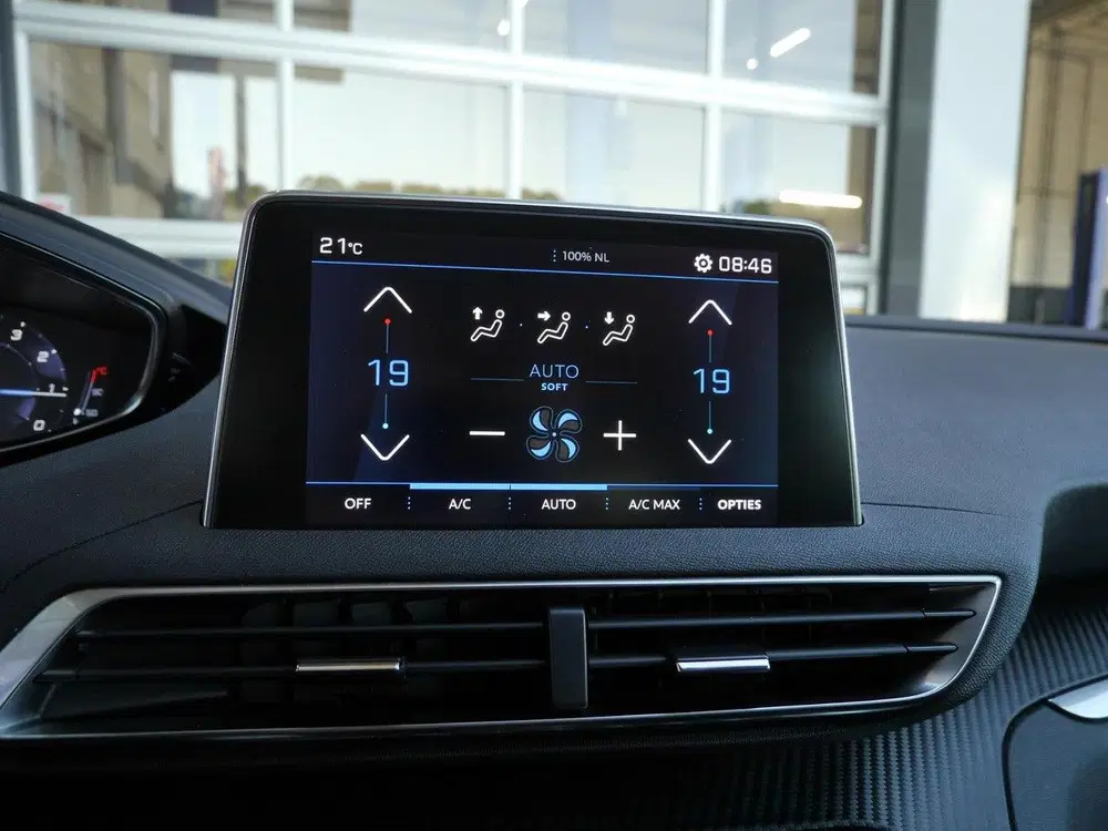 Peugeot 5008 1.2 PureTech Active uit 2020, foto 18