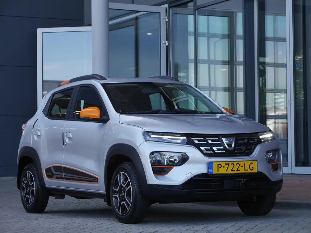 Dacia Spring Expression 27 kWh uit 2022