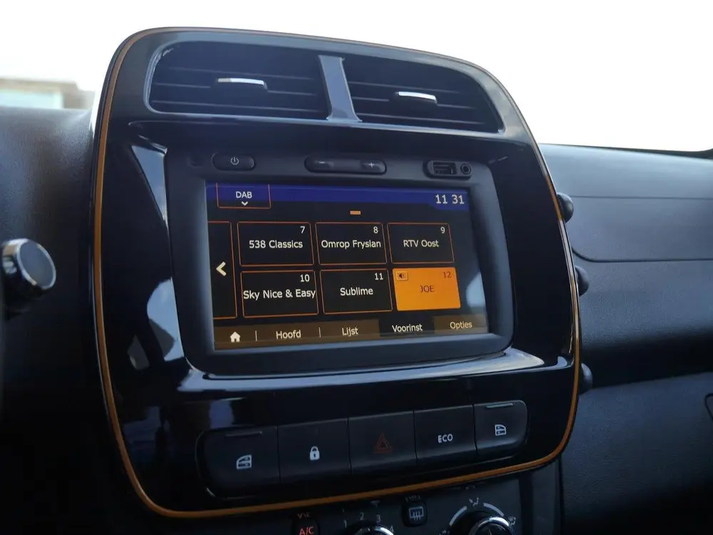 Dacia Spring Expression 27 kWh uit 2022, foto 20