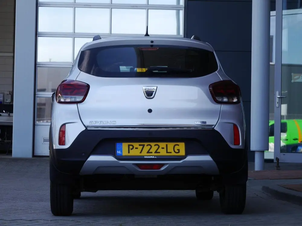 Dacia Spring Expression 27 kWh uit 2022, foto 4