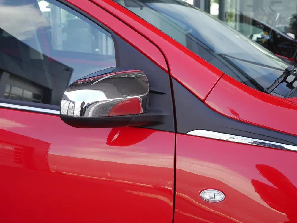 Peugeot 108 1.0 e-VTi Allure uit 2021, foto 14
