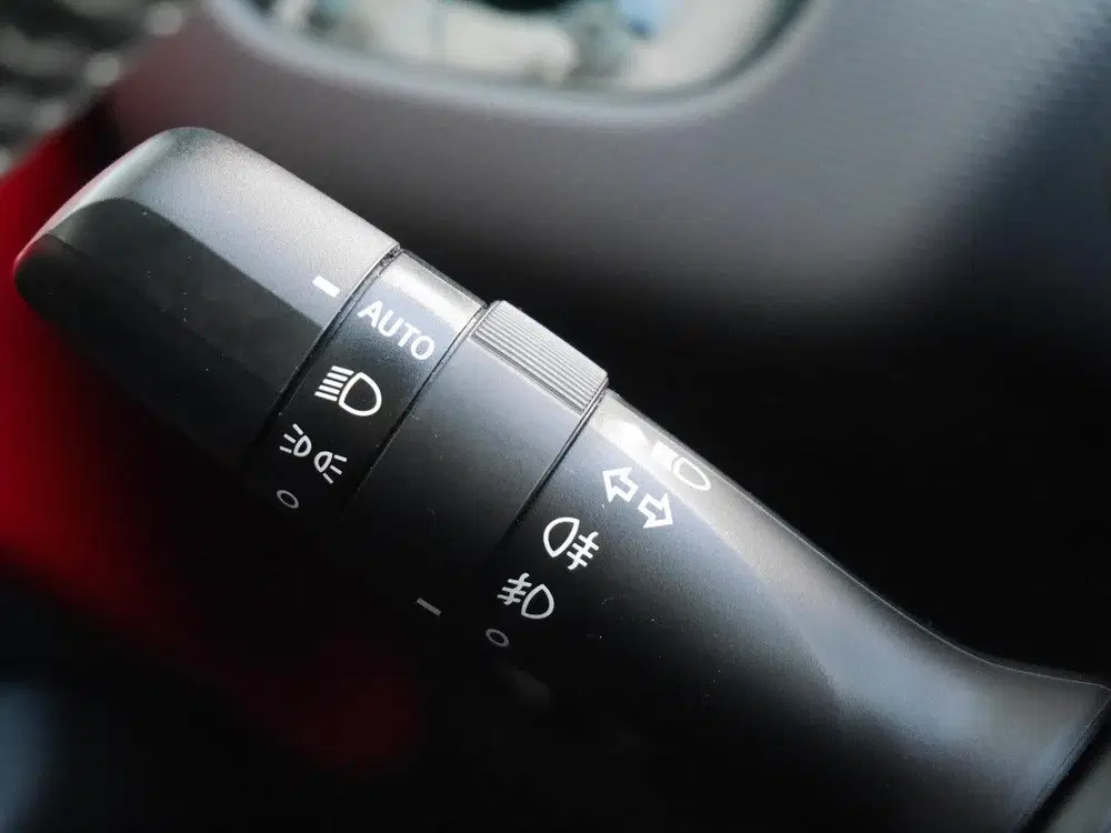 Peugeot 108 1.0 e-VTi Allure uit 2021, foto 17