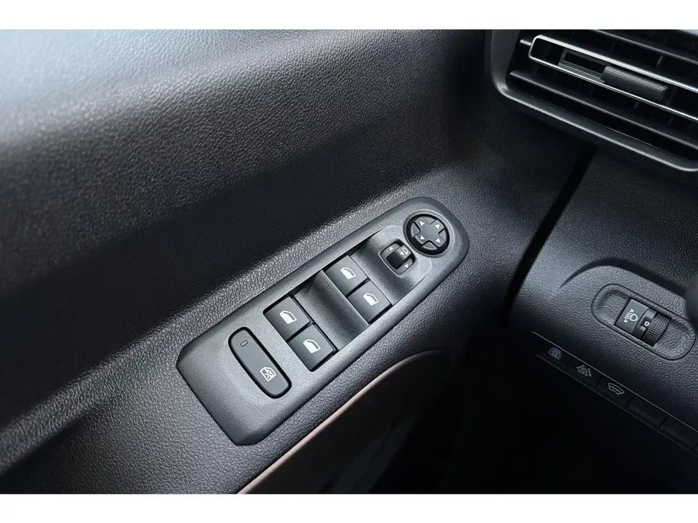 Peugeot Rifter 1.2 Puretech GT-Line uit 2022, foto 18