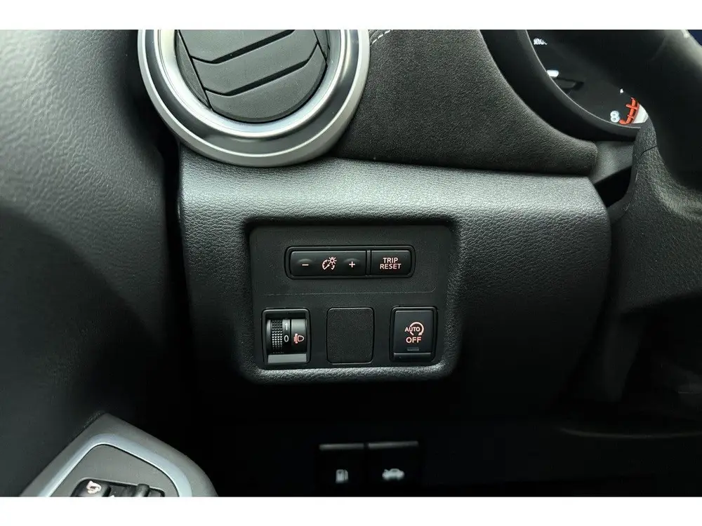 Nissan Micra 1.0 IG-T N-Sport Automaat uit 2019, foto 17