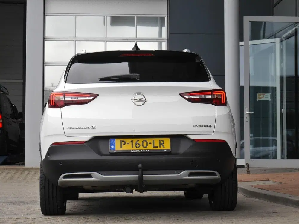 Opel Grandland X 1.6 Turbo Hybrid4 Ultimate uit 2020, foto 4