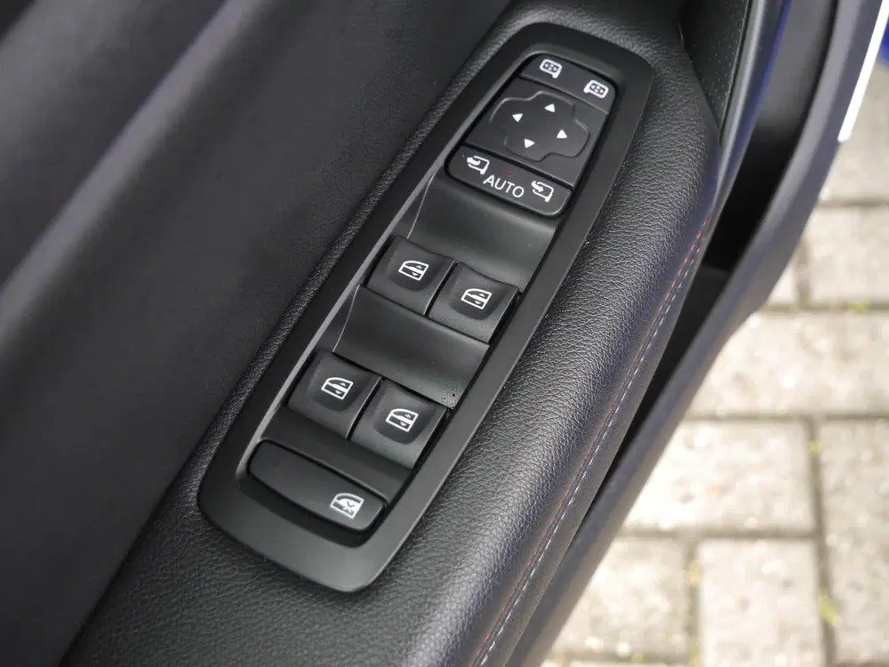 Renault Megane Mégane E-Tech Estate 1.6 Plug-In Hybrid 16 uit 2020, foto 18