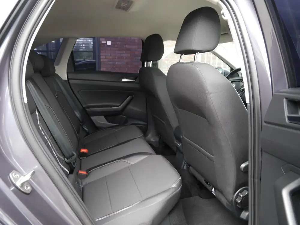Volkswagen Taigo 1.0 TSI Style | Automaat | Trekhaak | Achte uit 2023, foto 12