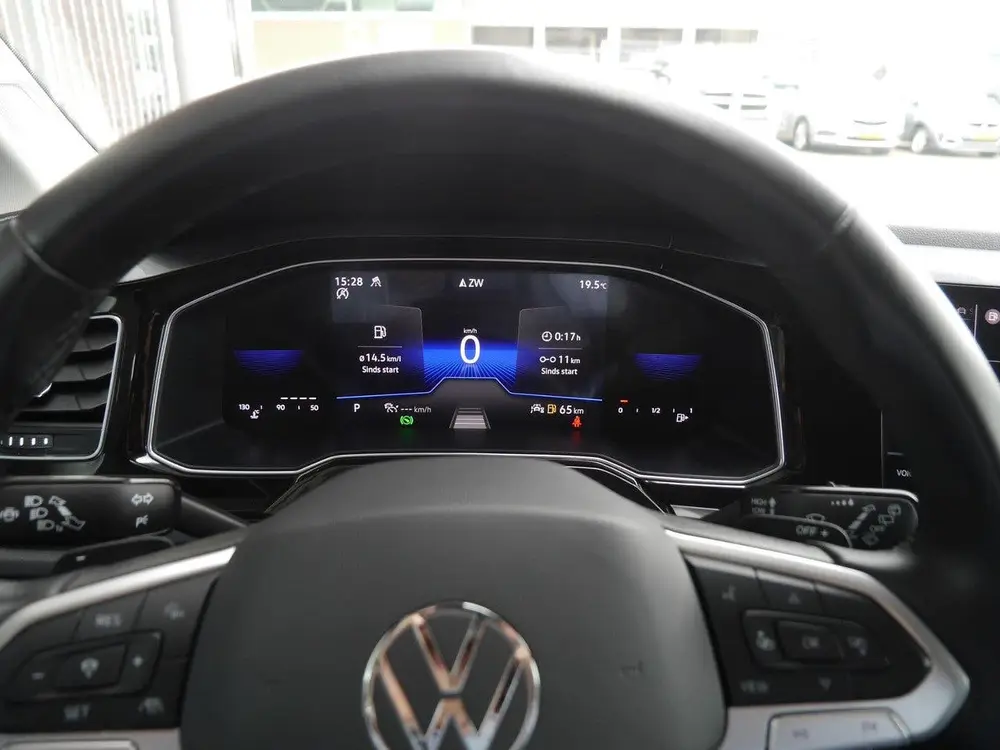 Volkswagen Taigo 1.0 TSI Style | Automaat | Trekhaak | Achte uit 2023, foto 17