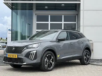 Peugeot 2008 1.2 Hybrid 145 GT Parkeer camera uit 2026
