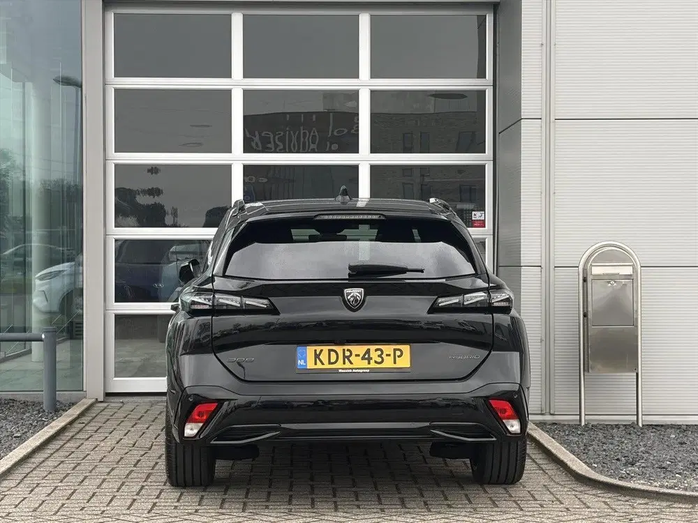 Peugeot 308 SW Hybrid 145pk e-DCS6 GT uit 2026, foto 9