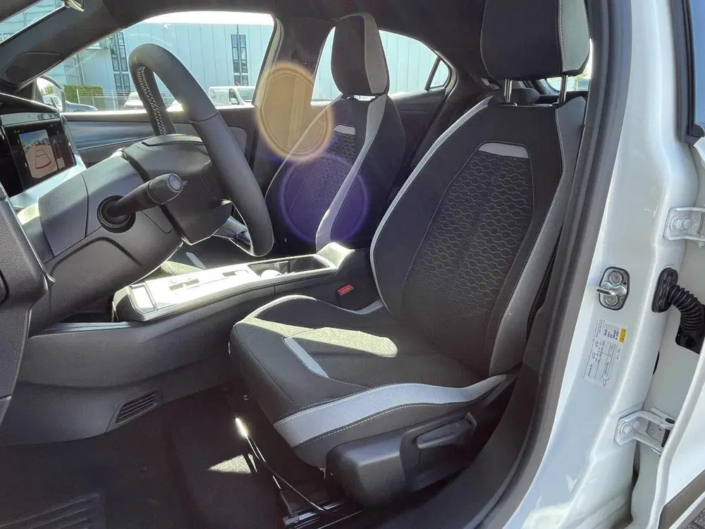 Opel Mokka 1.2 Turbo Hybrid Edition Technologiepakket uit 2026, foto 13