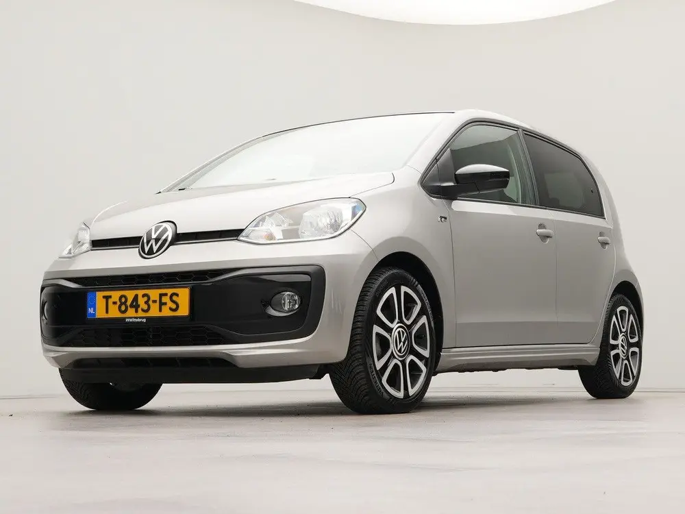 Volkswagen Up! 1.0 R-Line Bluetooth | Camera & parkeersensor uit 2023, foto 2