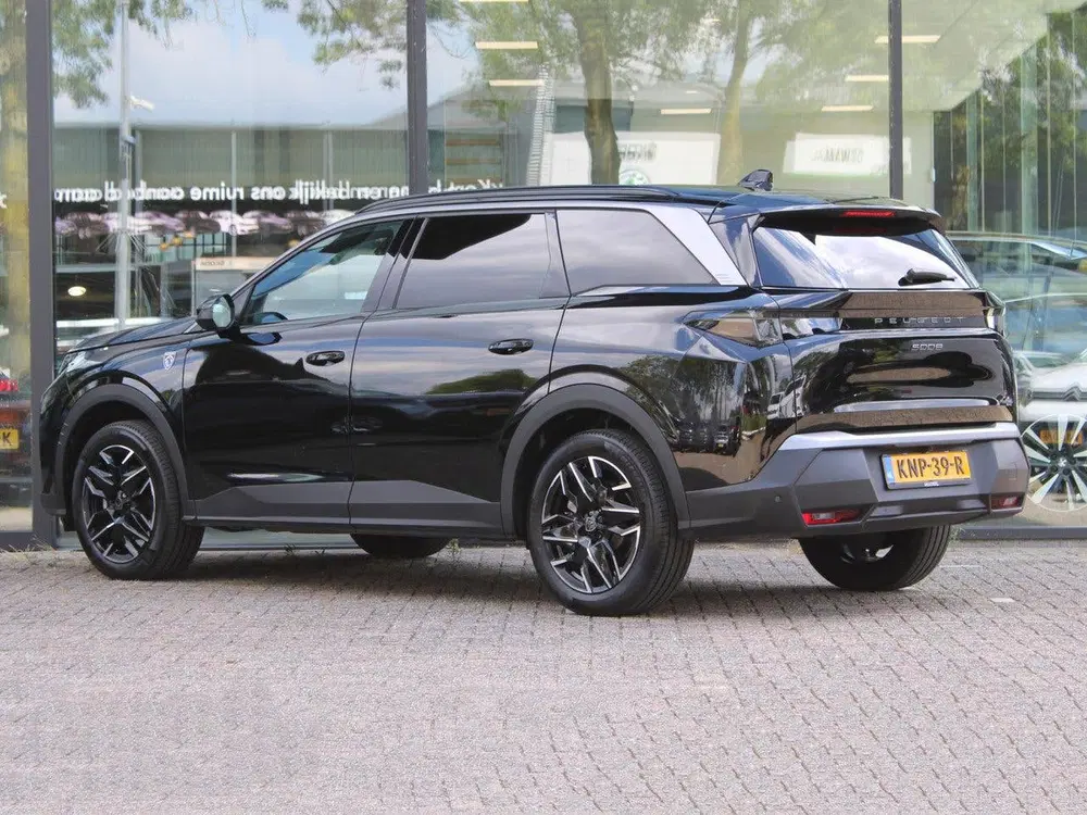 Peugeot 5008 1.2 Hybrid 145 GT 7p uit 2026, foto 2