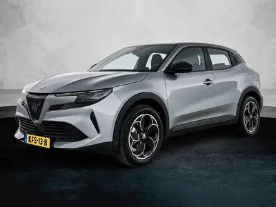 Alfa Romeo Junior Elettrica 54 kWh 156pk Automaat uit 2025