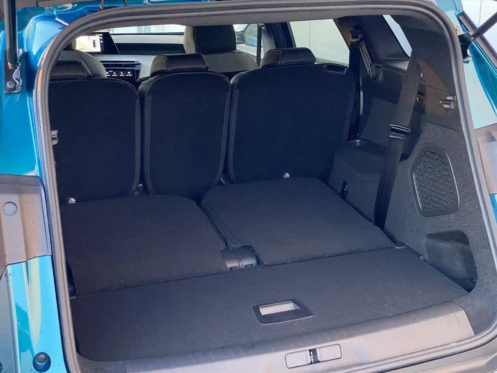 Peugeot 5008 1.2 Hybrid 145pk e-DCS6 Allure I Demo deal uit 2025, foto 7