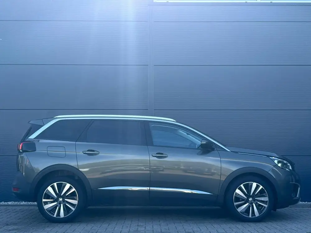 Peugeot 5008 1.2 PureTech 130pk S&amp;S EAT8 Allure uit 2021, foto 4