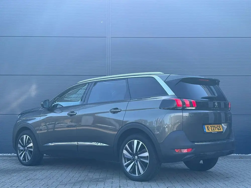 Peugeot 5008 1.2 PureTech 130pk S&amp;S EAT8 Allure uit 2021, foto 7