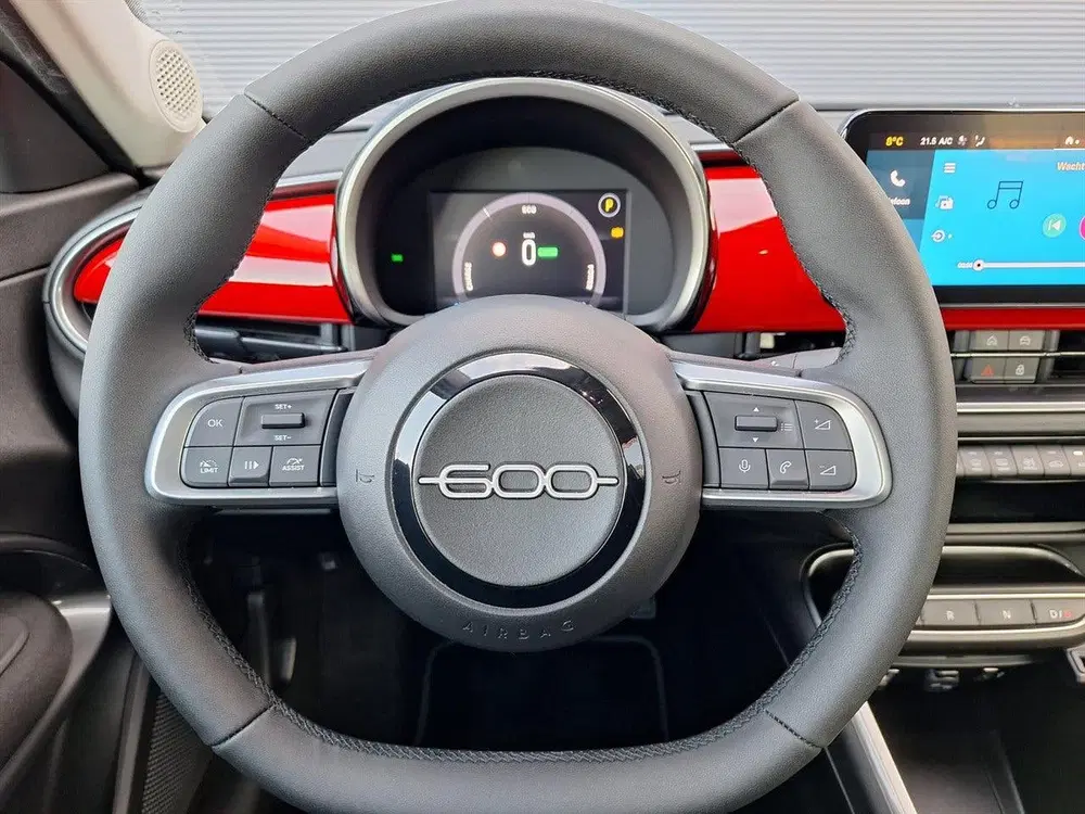 Fiat 600e 54kWh 156pk Red uit 2023, foto 17