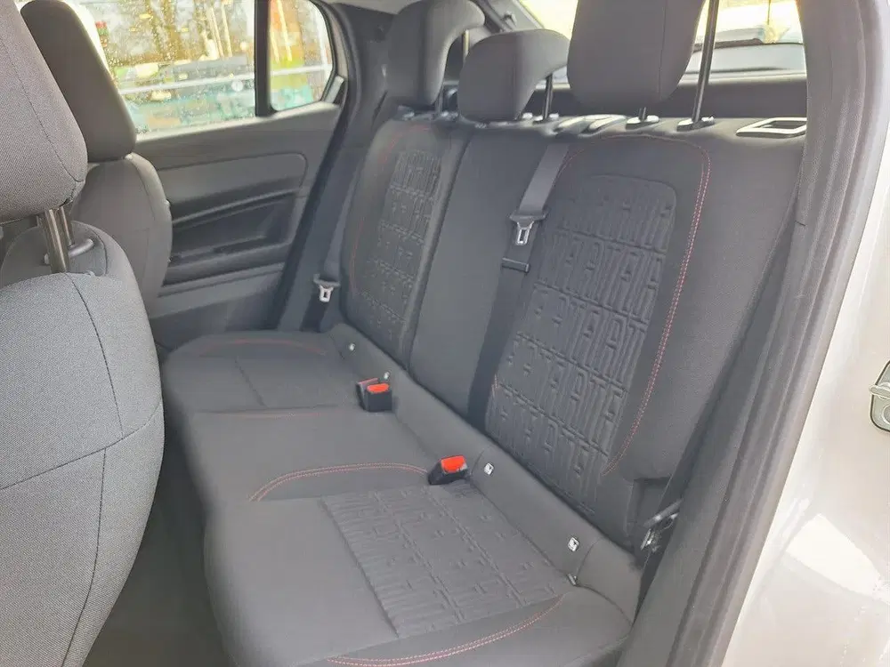 Fiat 600e 54kWh 156pk Red uit 2023, foto 20