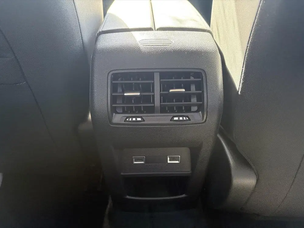 Peugeot 308 SW Hybrid 145pk e-DCS6 Allure VOORRAAD VOO uit 2026, foto 11