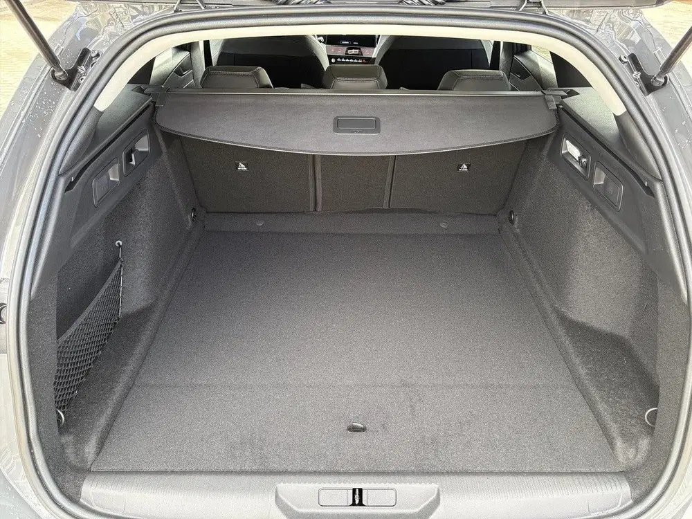 Peugeot 308 SW Hybrid 145pk e-DCS6 Allure VOORRAAD VOO uit 2026, foto 9