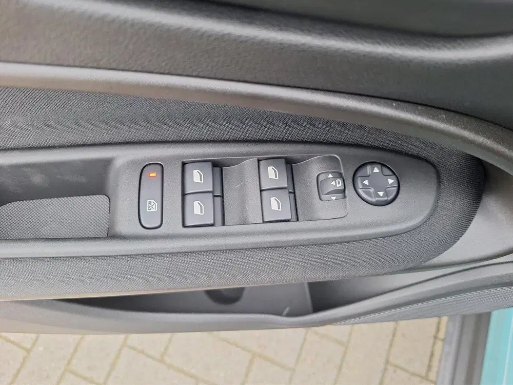 Fiat 600 1.2 Hybrid Turbo Charged 100pk Automaat Ur uit 2025, foto 20