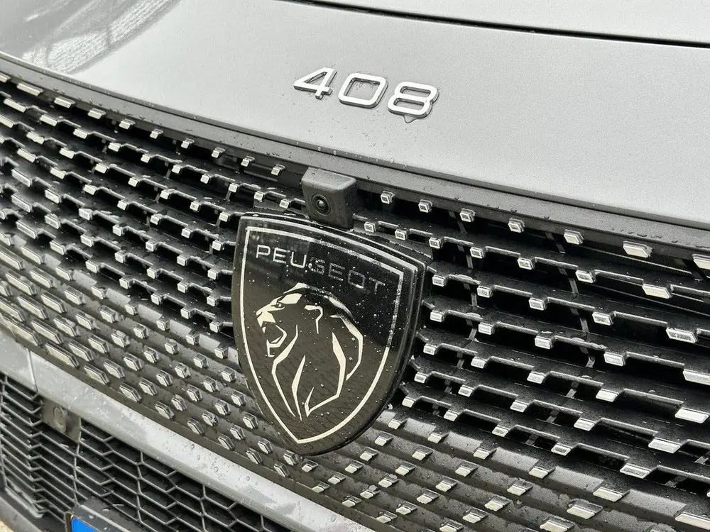 Peugeot 408 1.6 Plug-In Hybrid 180PK e-EAT8 Allure uit 2025, foto 18