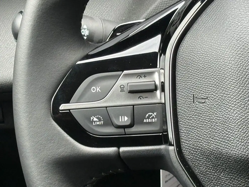Peugeot 408 1.2 Allure Hybrid 145 uit 2026, foto 16