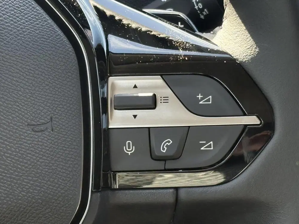 Peugeot 308 SW Hybrid 145pk e-DCS6 Allure uit 2026, foto 16