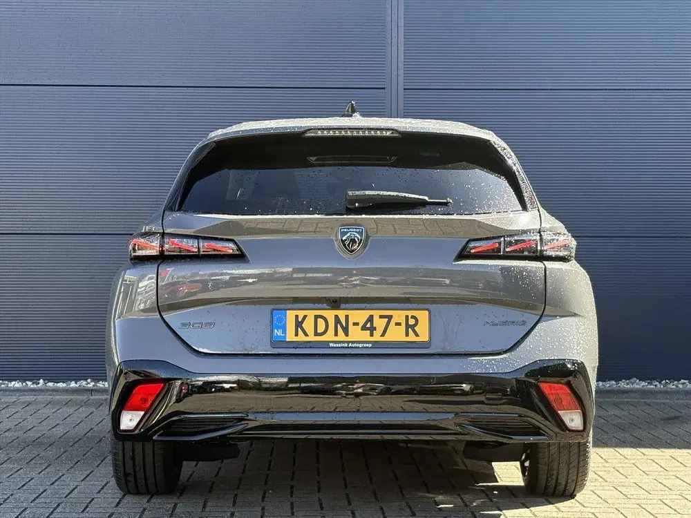 Peugeot 308 SW Hybrid 145pk e-DCS6 Allure uit 2026, foto 6