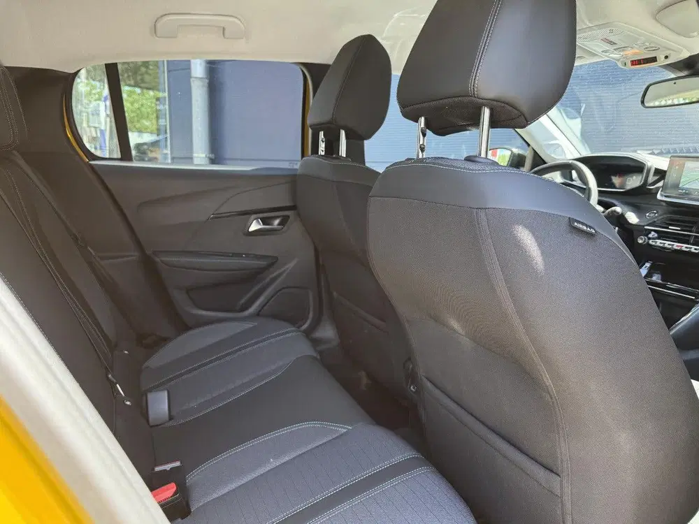 Peugeot 208 1.2 PureTech Allure Pack 75pk uit 2022, foto 9
