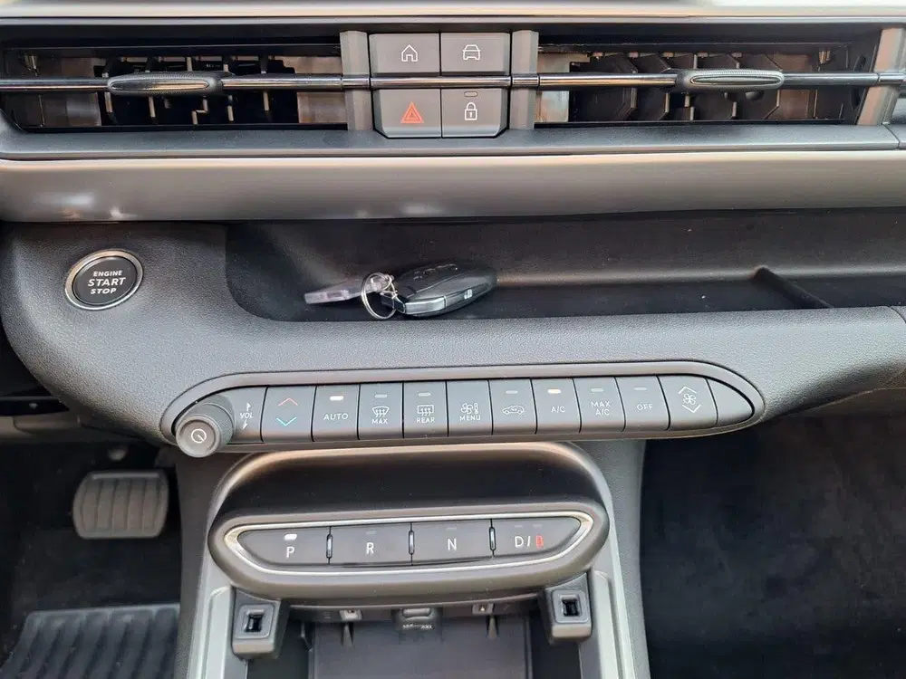 Jeep Avenger Summit 54 kWh (bj 2026 uit 2026, foto 15