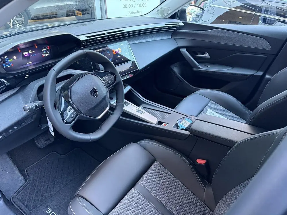 Peugeot 308 SW 1.6 Plug-in Hybrid 195 GT (bj 2026) uit 2026, foto 10