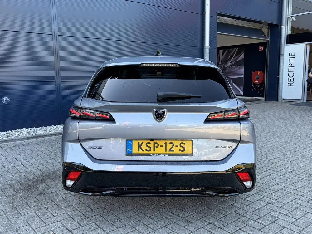 Peugeot 308 SW 1.6 Plug-in Hybrid 195 GT (bj 2026) uit 2026, foto 7