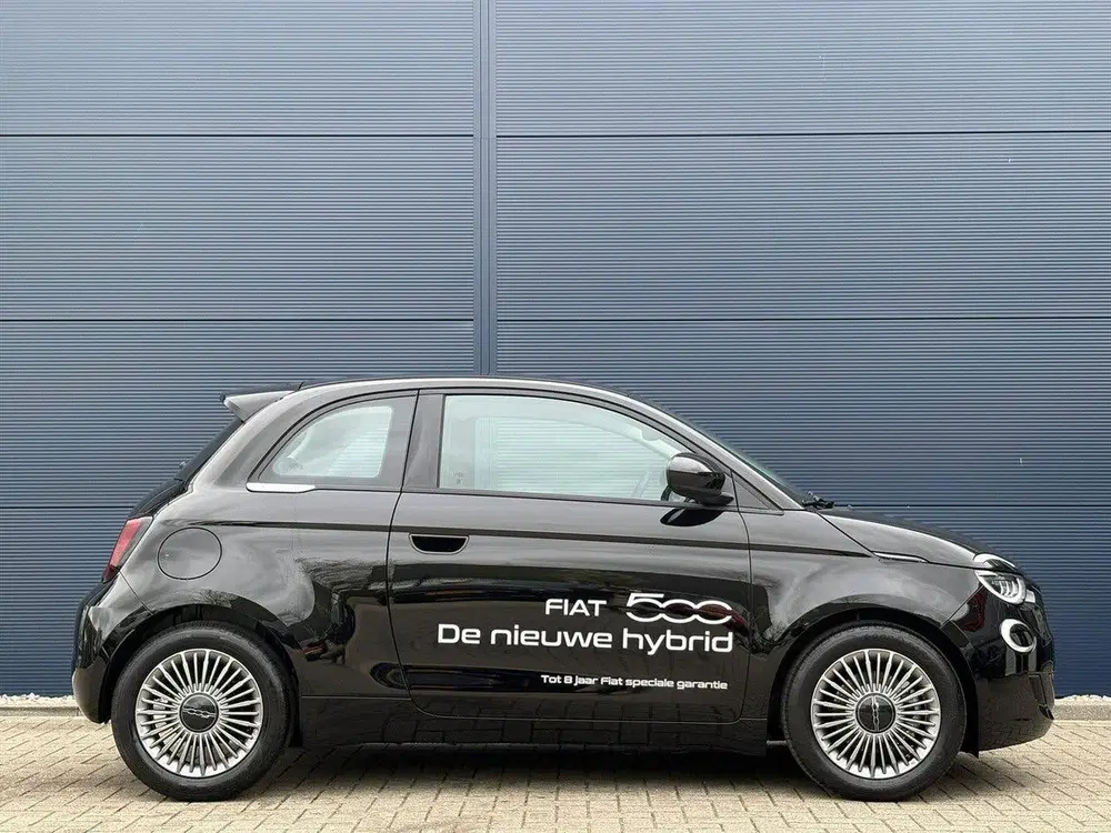 Fiat 500 1.0 Hybrid 65pk Torino Launch Edition uit 2026, foto 6