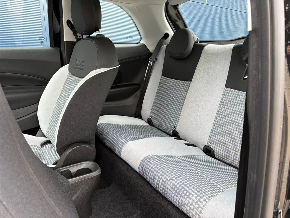 Fiat 500 1.0 Hybrid 65pk Torino Launch Edition uit 2026, foto 9