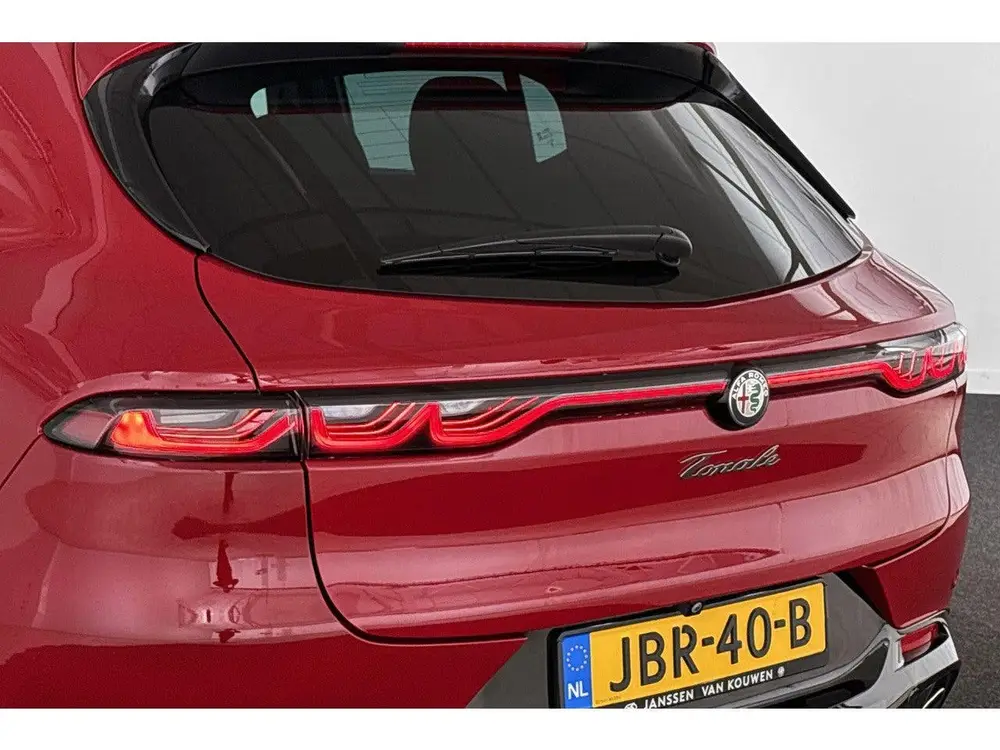 Alfa Romeo Tonale 1.3T PHEV Veloce Technologie Pakket Stoelv uit 2024, foto 20
