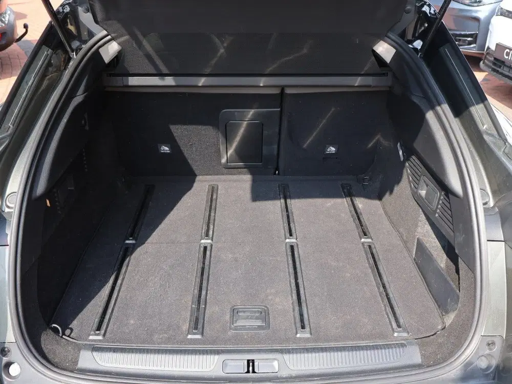 Citroën C5 X Plug-In Hybride 180PK e-EAT8 Automaat Busi uit 2023, foto 8
