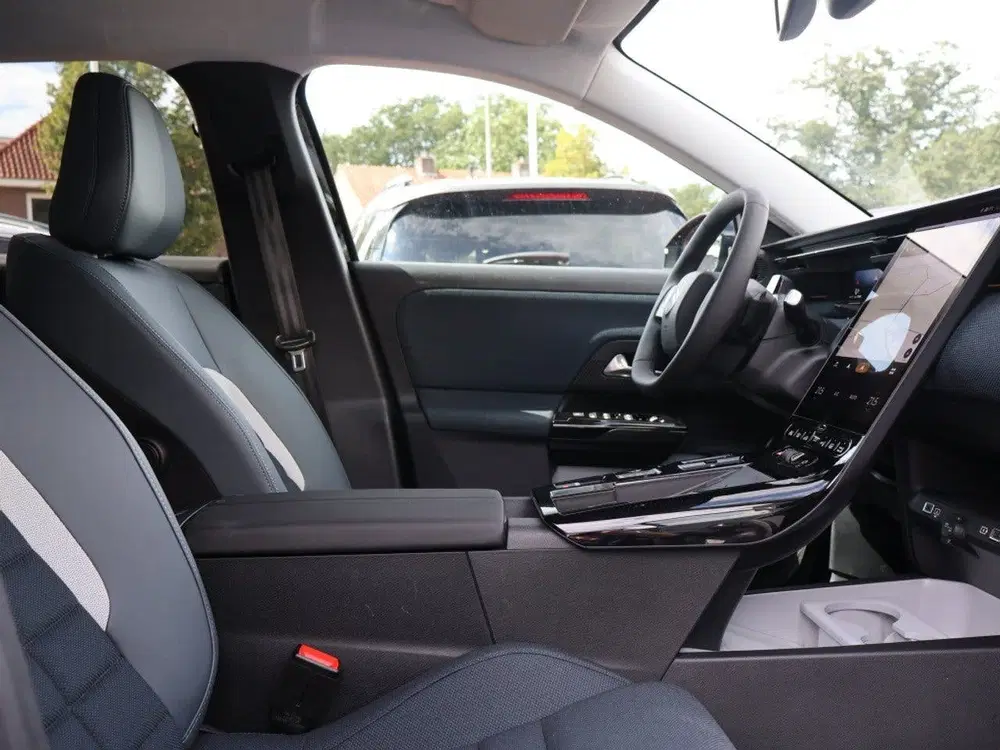 Citroën C5 Aircross Plug-in Hybride 225PK Automaat.7 Busine uit 2025, foto 7