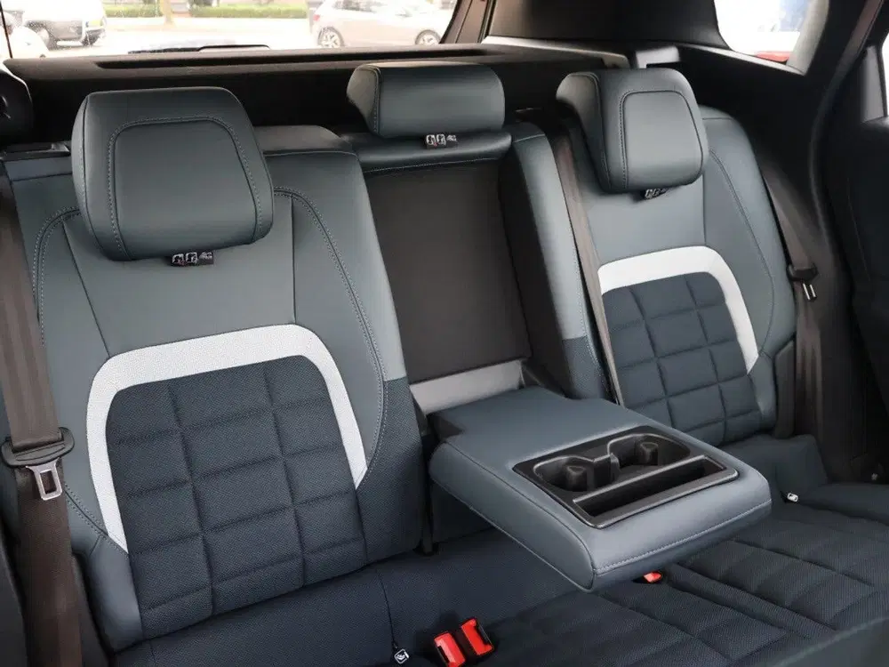 Citroën C5 Aircross Plug-in Hybride 225PK Automaat.7 Busine uit 2025, foto 9