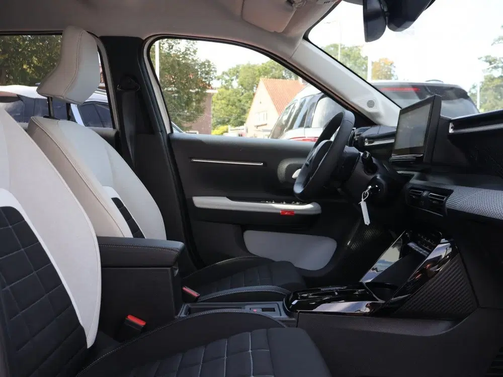 Citroën C3 Mild Hybride 110PK eDCS6 Automaat Max uit 2026, foto 7