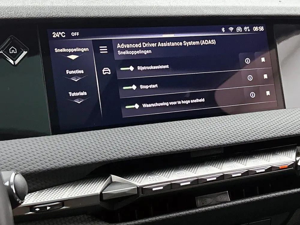 DS Automobiles DS 4 DS DS 4 Hybrid 145 pk Automaat Pallas uit 2024, foto 12