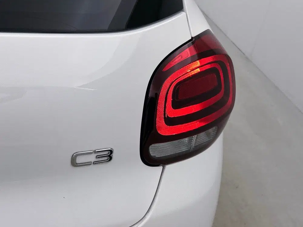 Citroën C3 82pk Shine uit 2023, foto 14