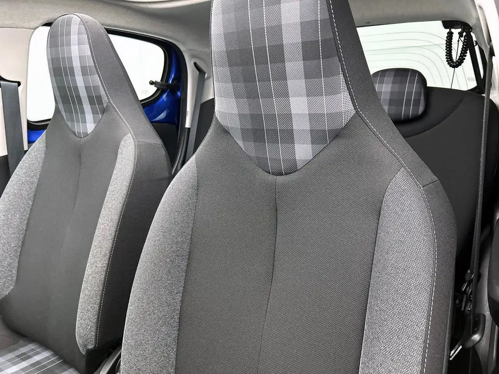 Peugeot 108 1.0 e-VTi Active TOP uit 2019, foto 11