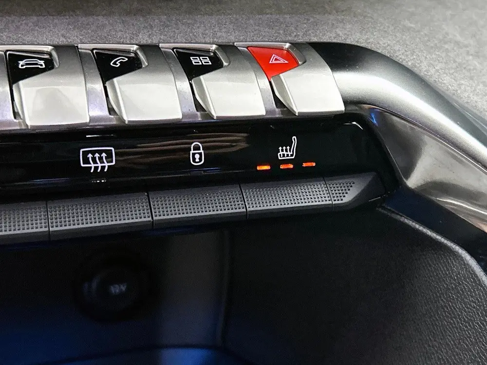 Peugeot 3008 Hybrid 145pk Automaat GT uit 2024, foto 8