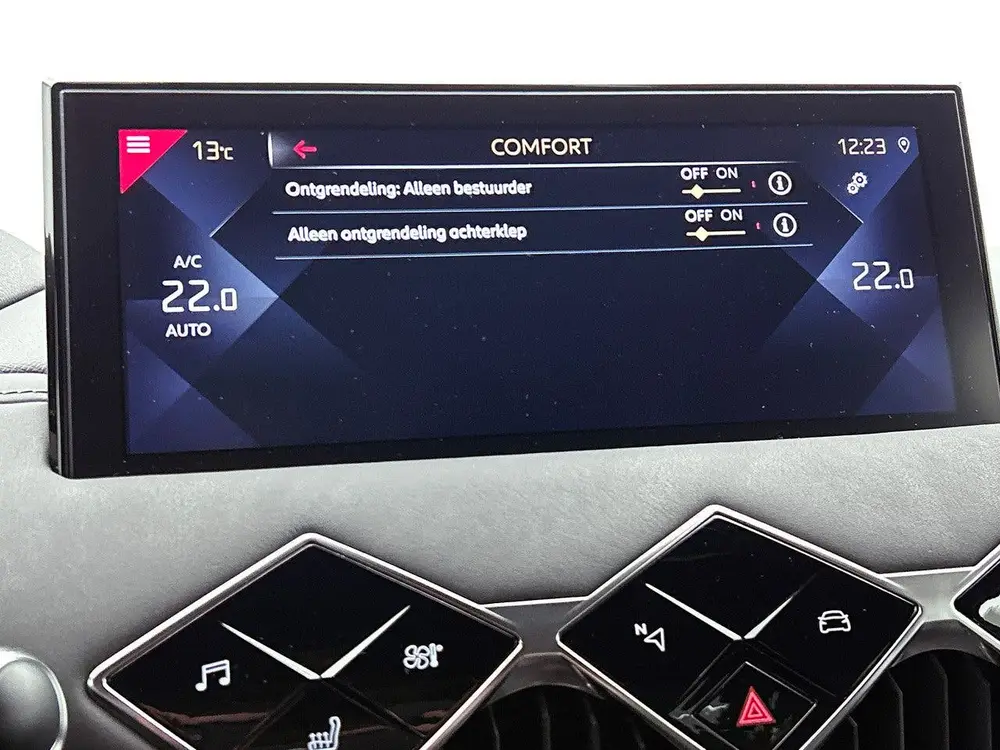 DS Automobiles 3 DS DS 3 Crossback 130 pk Automaat Grand Chic | Adaptive Crui uit 2019, foto 14