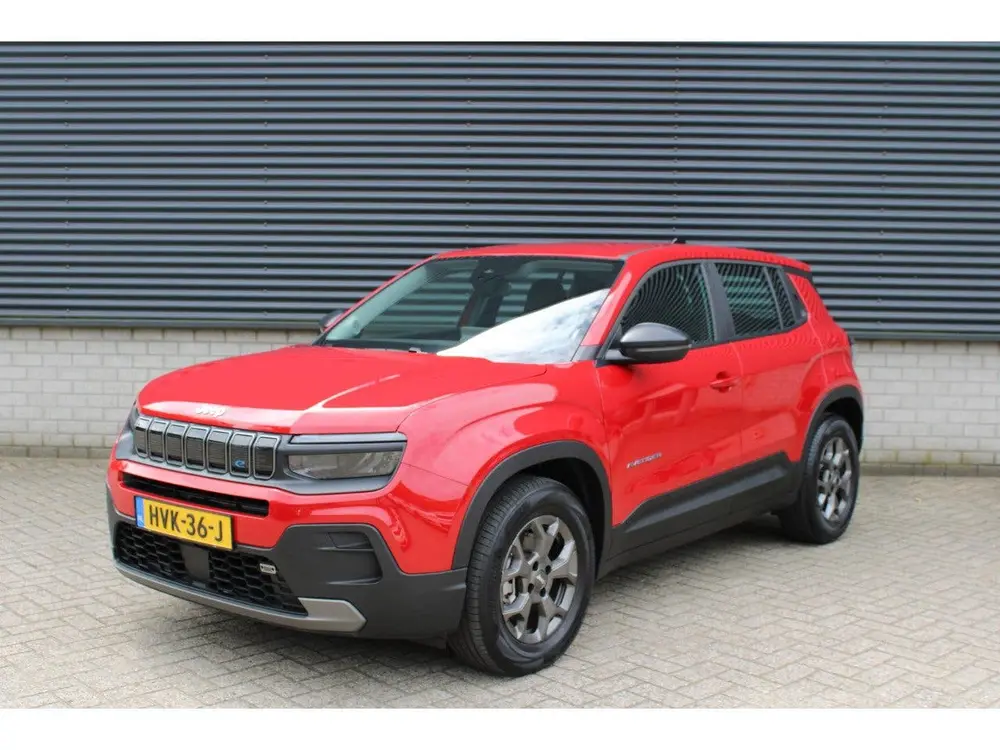 Jeep Avenger Longitude 54 kWh 156pk I Winter Pack I Sto uit 2025