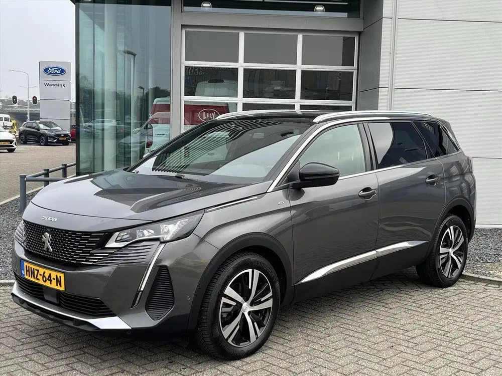 Peugeot 5008 1.2 130pk Automaat GT uit 2022, foto 3
