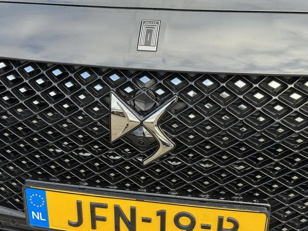 DS Automobiles DS 7 DS DS 7 1.6 E-TENSE 225PK Automaat Ligne B uit 2025, foto 17