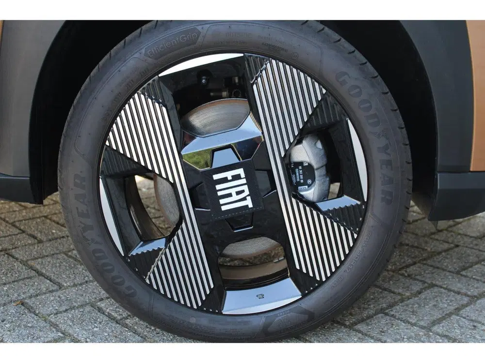 Fiat Grande Panda La Prima 11 kW 44 kWh Navigatie (bj 2025) uit 2025, foto 15